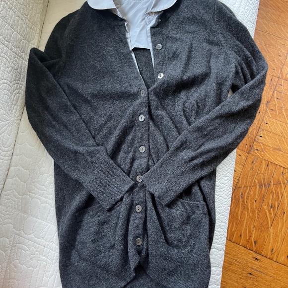 Sweater by Vince - Picture 1 of 3